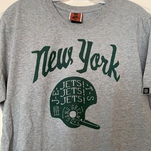 Great Jets tee